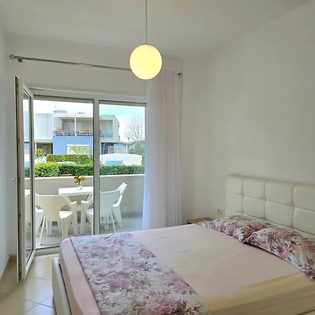 Lura 2 Homes 243 Apartment *