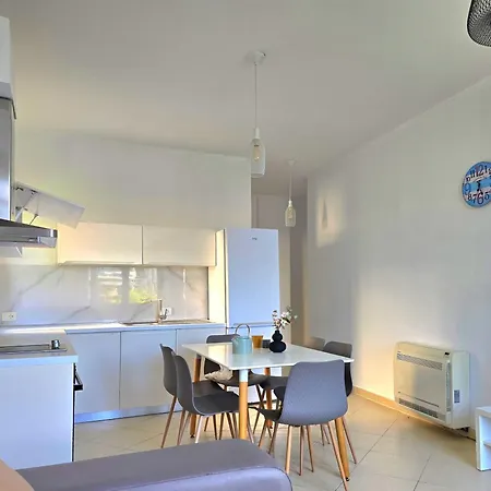 Lura 2 Homes 243 Lejlighed Plazhi San Pietro